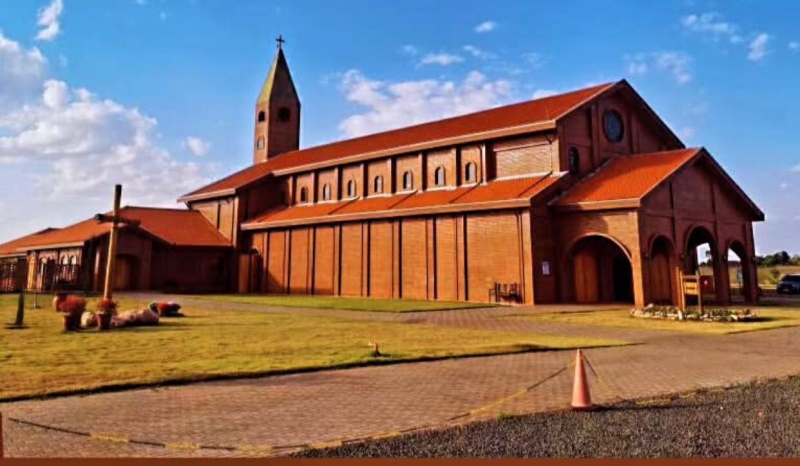 Turismo mosteiro-da-divina-misericordia